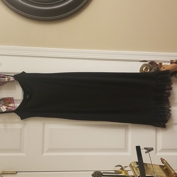 Moda International Dresses & Skirts - Simply stunning little black dress
